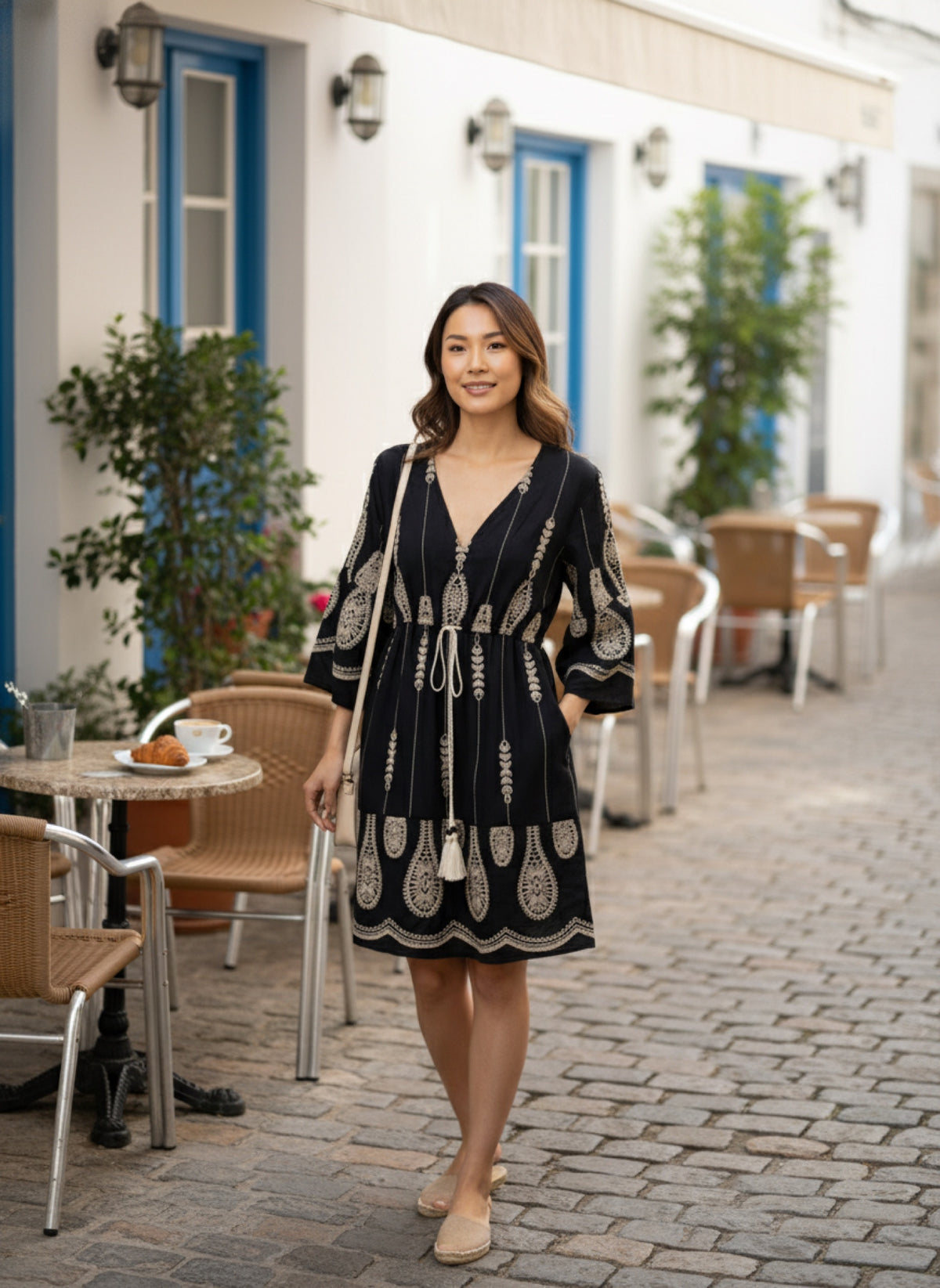 Border Print V-Neck Dress in Black